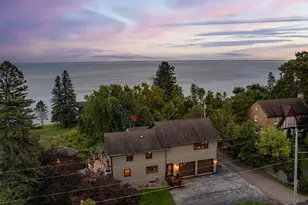 4 Lakeside Ct, Duluth, MN 55804 - Photo 2