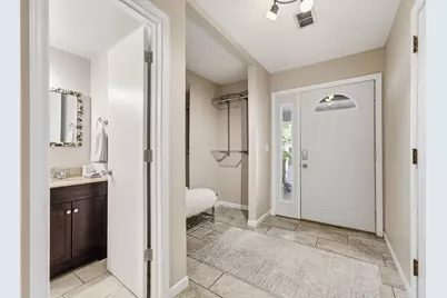 1762 McKnight Road N #17, Maplewood, MN 55109 - Photo 2