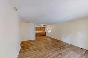909 Luther Pl, Albert Lea, MN 56007 - Photo 4