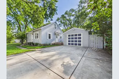 1218 34th Avenue N, Saint Cloud, MN 56303 - Photo 1