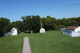 30683 St Hwy 7, Beardsley, MN 56225 - Photo 2