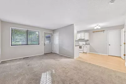 13316 Zenith Lane, Eden Prairie, MN 55346 - Photo 4