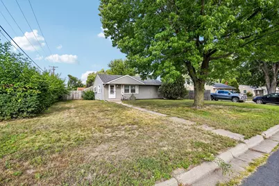 8534 Park Avenue S, Bloomington, MN 55420 - Photo 4