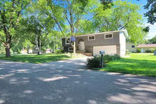 601 25th Ave SW, Willmar, MN 56201 - Photo 28
