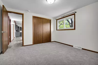 601 25th Avenue SW, Willmar, MN 56201 - Photo 10