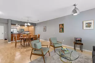 209 8th Street E, Saint Paul, MN 55101 - Photo 1