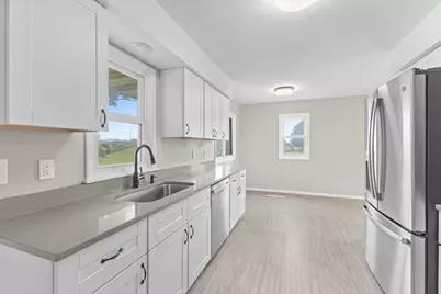 3000 Quarles Road, Brooklyn Center, MN 55429 - Photo 18