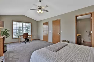 5175 Fairpoint Dr N, Hugo, MN 55038 - Photo 20