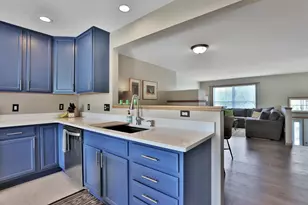 5175 Fairpoint Dr N, Hugo, MN 55038 - Photo 10