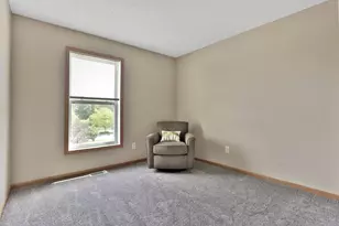 5175 Fairpoint Dr N, Hugo, MN 55038 - Photo 30