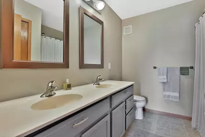 5175 Fairpoint Drive N, Hugo, MN 55038 - Photo 26