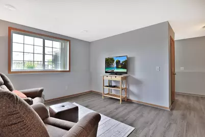 5175 Fairpoint Drive N, Hugo, MN 55038 - Photo 30