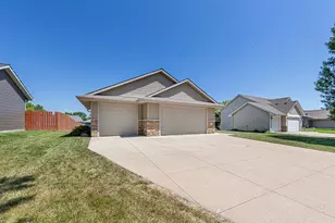 228 Creekside Dr, Eagle Lake, MN 56024 - Photo 4