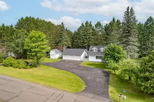 27 Maple Dr, Esko, MN 55733 - Photo 2