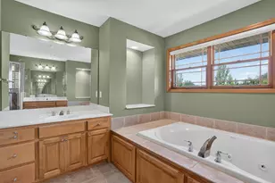 18897 Explorer Trail, Eden Prairie, MN 55347 - Photo 40