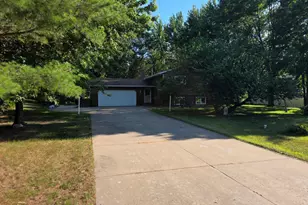 530 156th Ln NW, Andover, MN 55304 - Photo 2