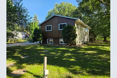 530 156th Lane NW, Andover, MN 55304 - Photo 2