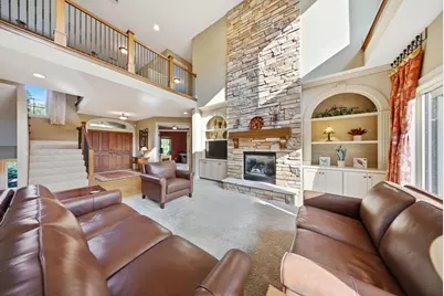 905 Highlander Trail, Hudson, WI 54016 - Photo 2