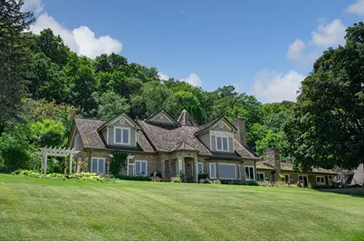 53 W Lake Boulevard, Winona, MN 55987 - Photo 20