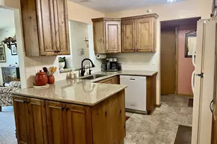 101 Albion Ave, Fairmont, MN 56031 - Photo 14