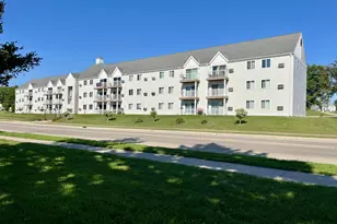 101 Albion Ave, Fairmont, MN 56031 - Photo 34