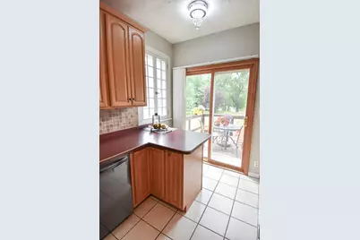 237 Markley Avenue N, Thief River Falls, MN 56701 - Photo 18