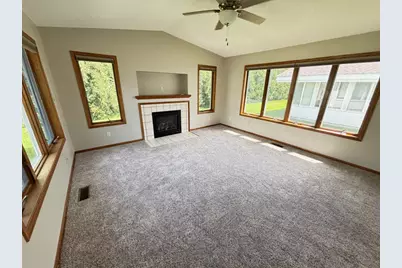 806 28th Avenue SW, Willmar, MN 56201 - Photo 14
