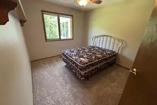 806 28th Ave SW, Willmar, MN 56201 - Photo 18