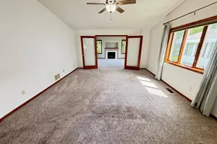 806 28th Ave SW, Willmar, MN 56201 - Photo 12