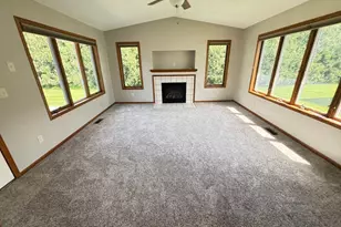 806 28th Ave SW, Willmar, MN 56201 - Photo 10