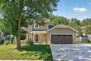 11005 45th Ave N, Plymouth, MN 55442 - Photo 1
