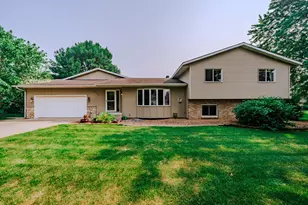 5708 Nightingale Ct, Saint Cloud, MN 56303 - Photo 1