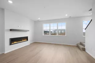 1525 Trellis Ln, West Saint Paul, MN 55118 - Photo 2