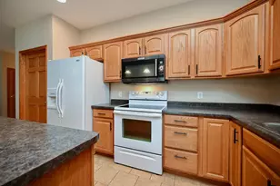 3525 W 7th St, Winona, MN 55987 - Photo 8