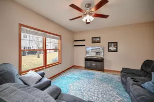 3525 W 7th St, Winona, MN 55987 - Photo 8
