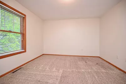 3525 W 7th Street #B, Winona, MN 55987 - Photo 20