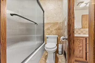 1993 Warbler Ln, Saint Paul, MN 55119 - Photo 22