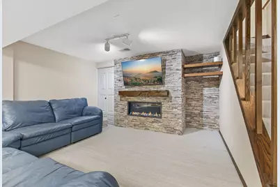 1993 Warbler Lane, Saint Paul, MN 55119 - Photo 30