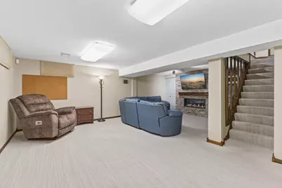 1993 Warbler Lane, Saint Paul, MN 55119 - Photo 28