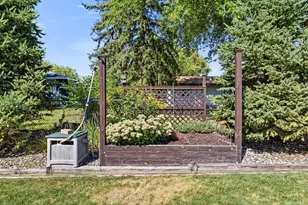 1993 Warbler Ln, Saint Paul, MN 55119 - Photo 50