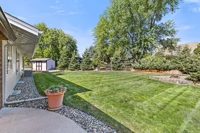 1993 Warbler Lane, Saint Paul, MN 55119 - Photo 48
