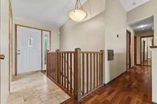 1993 Warbler Ln, Saint Paul, MN 55119 - Photo 20