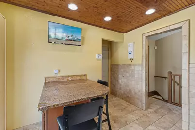 1993 Warbler Lane, Saint Paul, MN 55119 - Photo 18