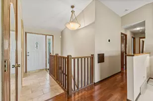 1993 Warbler Ln, Saint Paul, MN 55119 - Photo 6