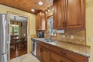 1993 Warbler Ln, Saint Paul, MN 55119 - Photo 12