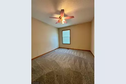 1760 Riverside Drive, Shakopee, MN 55379 - Photo 14