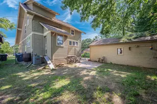 406 W Lewis St, Mankato, MN 56001 - Photo 8