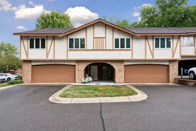 6941 Edenvale Boulevard, Eden Prairie, MN 55346 - Photo 2