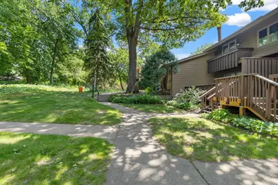 91 Birnamwood Drive, Burnsville, MN 55337 - Photo 2