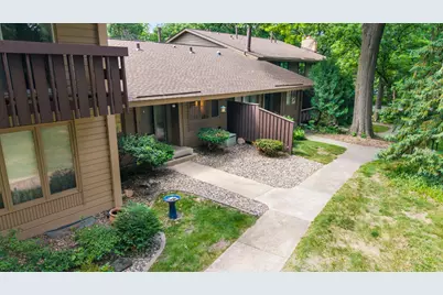 91 Birnamwood Drive, Burnsville, MN 55337 - Photo 2